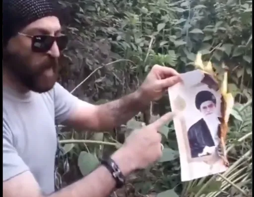 Iranian Poet Sheydaye Hamedani Detained